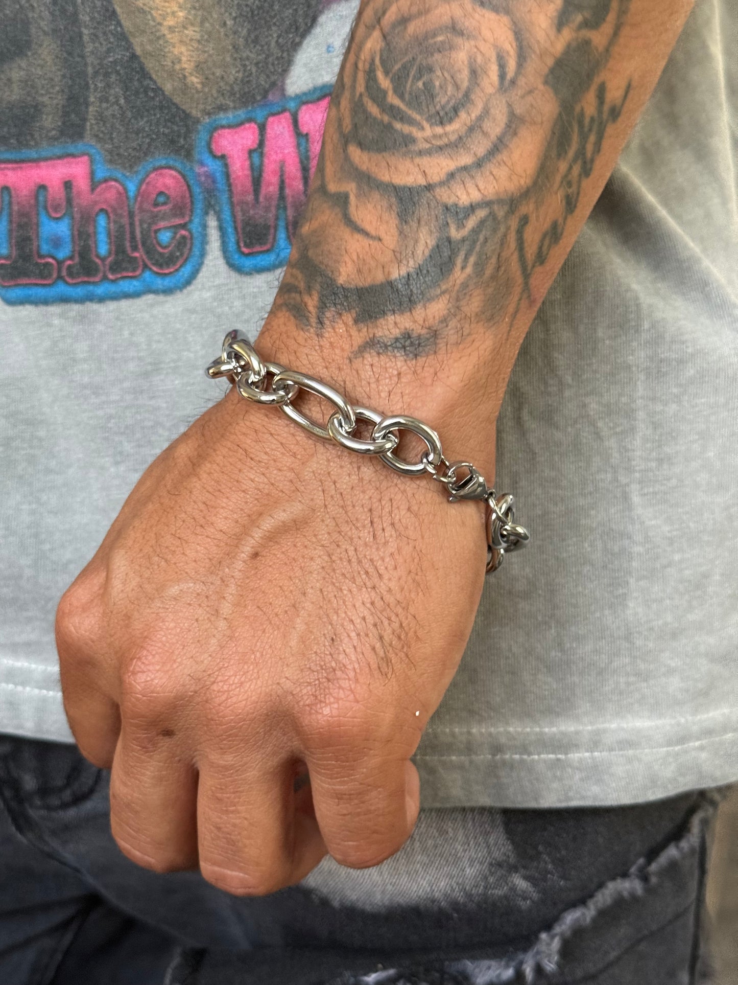 Bold chain bracelet